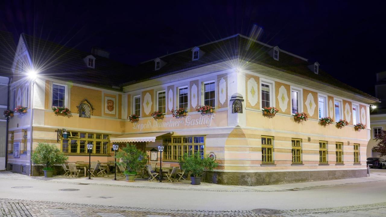 Gasthof Hametner Mit Innviertlerhof Mit Direktem Zugang Zur Therme Mediterrana Durch Unseren Garten! Bad Hall Exterior photo