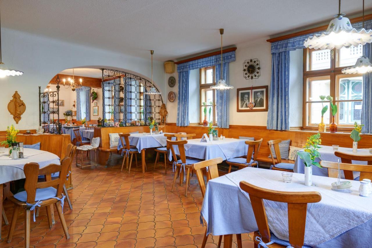 Gasthof Hametner Mit Innviertlerhof Mit Direktem Zugang Zur Therme Mediterrana Durch Unseren Garten! Bad Hall Exterior photo